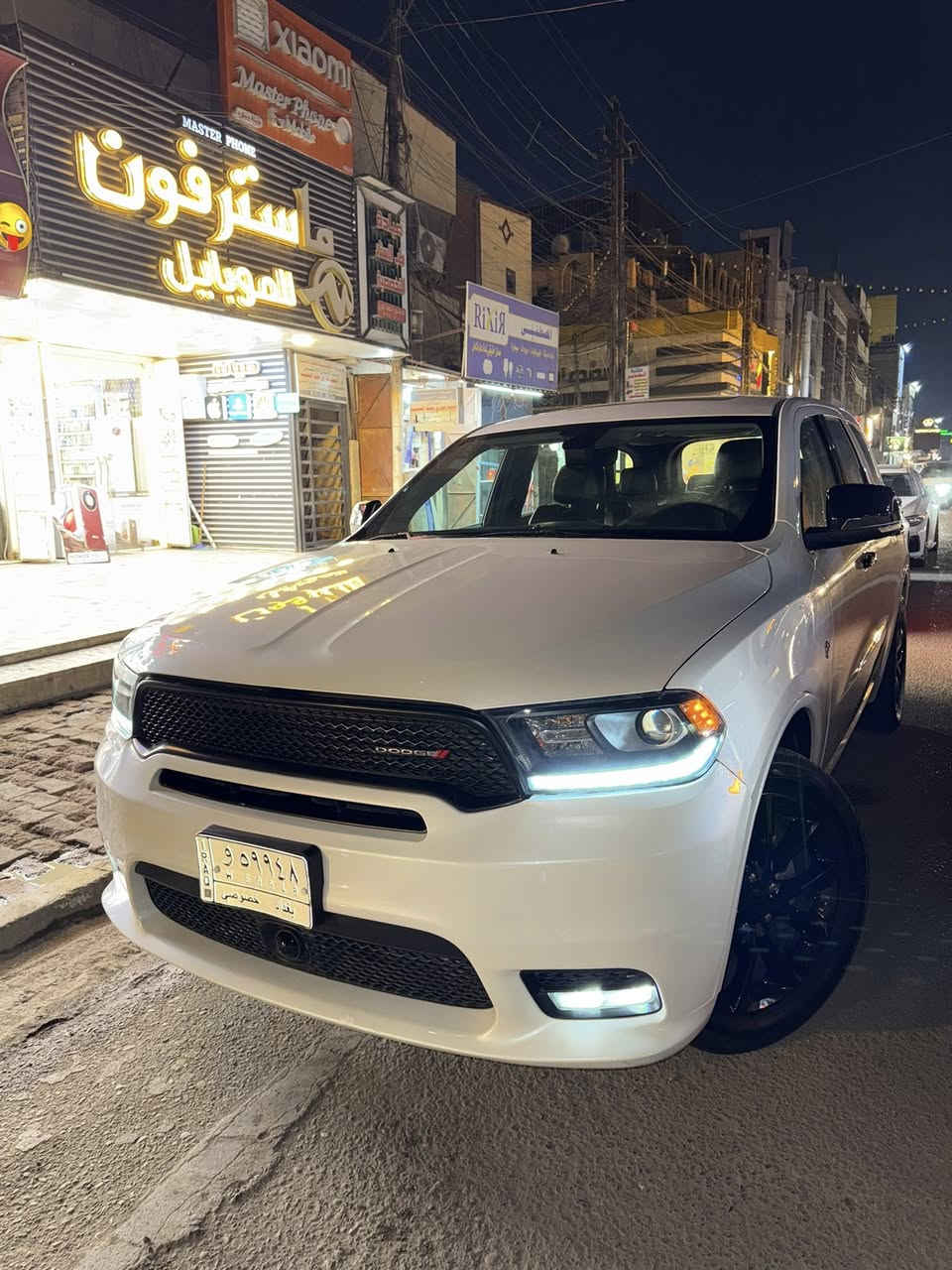 السلام عليكم
دوج دورنكو 2018 للبيع 

فول مواصفات GT PLAS
بيها صفحة عكس السايق  ✅
وبار بل جاملغ السايق علة كد اصبعين ✅
بيها فحص جديد مال مندلاوي

مواصفاتها 
ثلاث شاشات
فتحه سقف 
تشغيل عن بعد
صندوق كهربائي 
كشنات كهربائيه 
تدفئه ستيرن وكشنات اربعه 
شاشه جبيره كار بلي
حساسات خلفيه 
توقف ذاتي عن الرجوع 
نظام ايكو و نظام سبورت 
خاصيه توفير الوقود عن الوقوف 
تحكم ستيرن 
رادار امامي
مثبت سرعات 
نقطه عمياء بل مرايات 
اشاره بل مرايه 
ماشيه 79ميل 
عنواني بغداد حي اور او البنوك
السعر 230 وبيه مجال

***********
