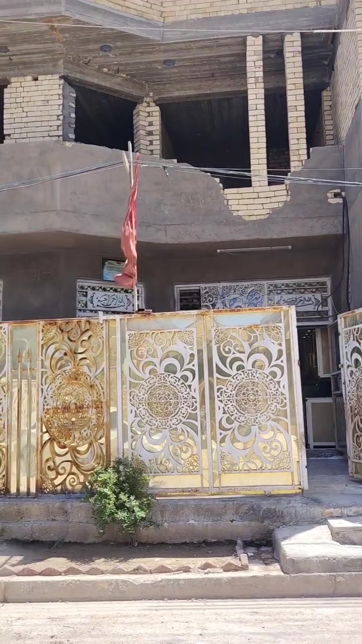 السلام عليكم دار للبيع 100 متر التفاصيل داخل الفيديو للتفاصيل اكثر اتصال على الرقم ***********
