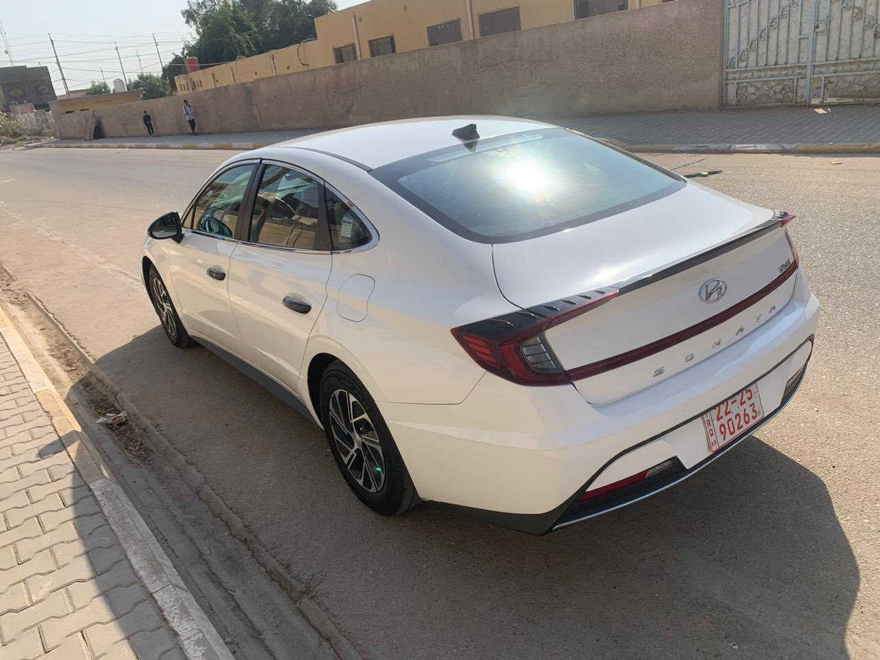 هونداي سوناتا مديل 2023 دخول جديد
( هايبرد و بانزين )

(كفاله كير و مكينه وبطاريه)

صبغ عام فقط 

السعر 155

رقم مجاني عل دوله معفيه

مكاني السماوه 

للتواصل واتساب او اتصال 📞***********
