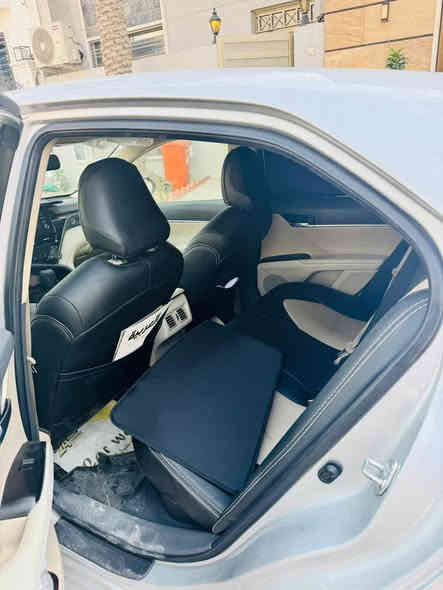 كامري موديل 2023 للبيع وكالة عبد اللطيف جميل 
فول 1/1
مكفولة من الصبغ والحادث 
بارد فقط كد شبر بالجاملغ الخلفي 
ورصعة صغيرة بالجاملغ الامامي
ماشية 71 الف 
السعر 228 
العنوان بغداد حي الجامعة 
***********
