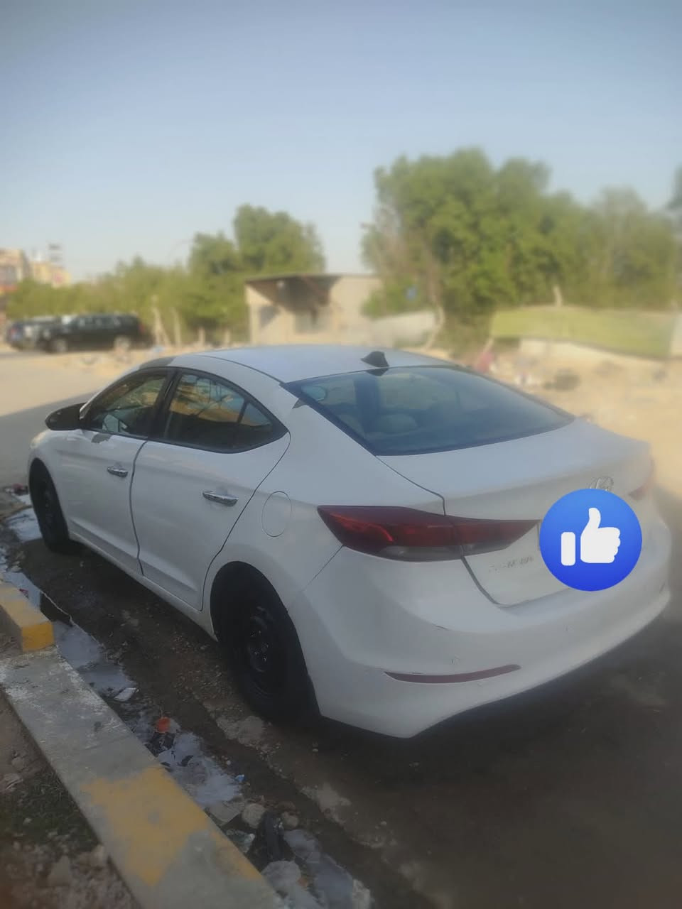 السلام عليكم النتره موديل 2017 أمريكي ليبل  واحد السياره ما عده كصه كفررر ال جاملغ  الأيمن الخلفي  ضربه مال امريكه مكينه الفين دوش رقم نجف دولي  سياره جاهز  تبريد خير من الله  مكاني شطره للبيع ورمراس حسب القناعه ***********
