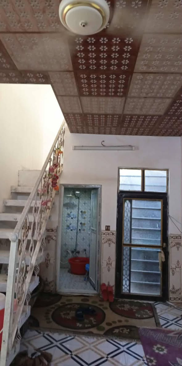 يالله بيت للبيع زراعي مشمول بالطابو شارع كربلاءعامود136 يا علي البيت مرقم من البلدية قبل القرار مبني
المساحة140م

عكادة سجة درجة اولا 

سيراميك جداري ارضي 

سقوف ثانويةcnc 

غرفتين وصالة مكشوفتين مطبخ واستقبال وصحيات 2

السعر السعر 25 مليون  وبي مجال 

الاتصال او واتساب 

***********
