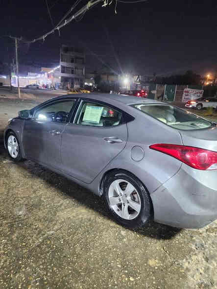 سلام عليكم الانتره موديل 2013 وارد  كندي بيه جاملغ الخلفي طخه خفيفه ومصبوغ سياره جديده كير مكينه تبريد صدر امامي خلفي رقم جديد رقم بغداد شاشه كامره تحكم جهتين دوشمه جديده سياره جاهزه مكان بغداد البلديات شارع الحشد معروضه 107 ) *********** بغداد
