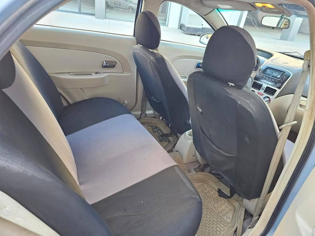 سيارة شيري فلاوين. للبيع رقم بأسمي كير ومكينة شرط مامفتوح تبريد تدفئة شرط فول كير عادي كشنات جلد زايد حسسات الاستفسار اكثر على هذا الرقم ***********بي واتساب
