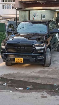 Dodge ram sport black package 2020 clean title  دودج رام سبورت بلاك با...