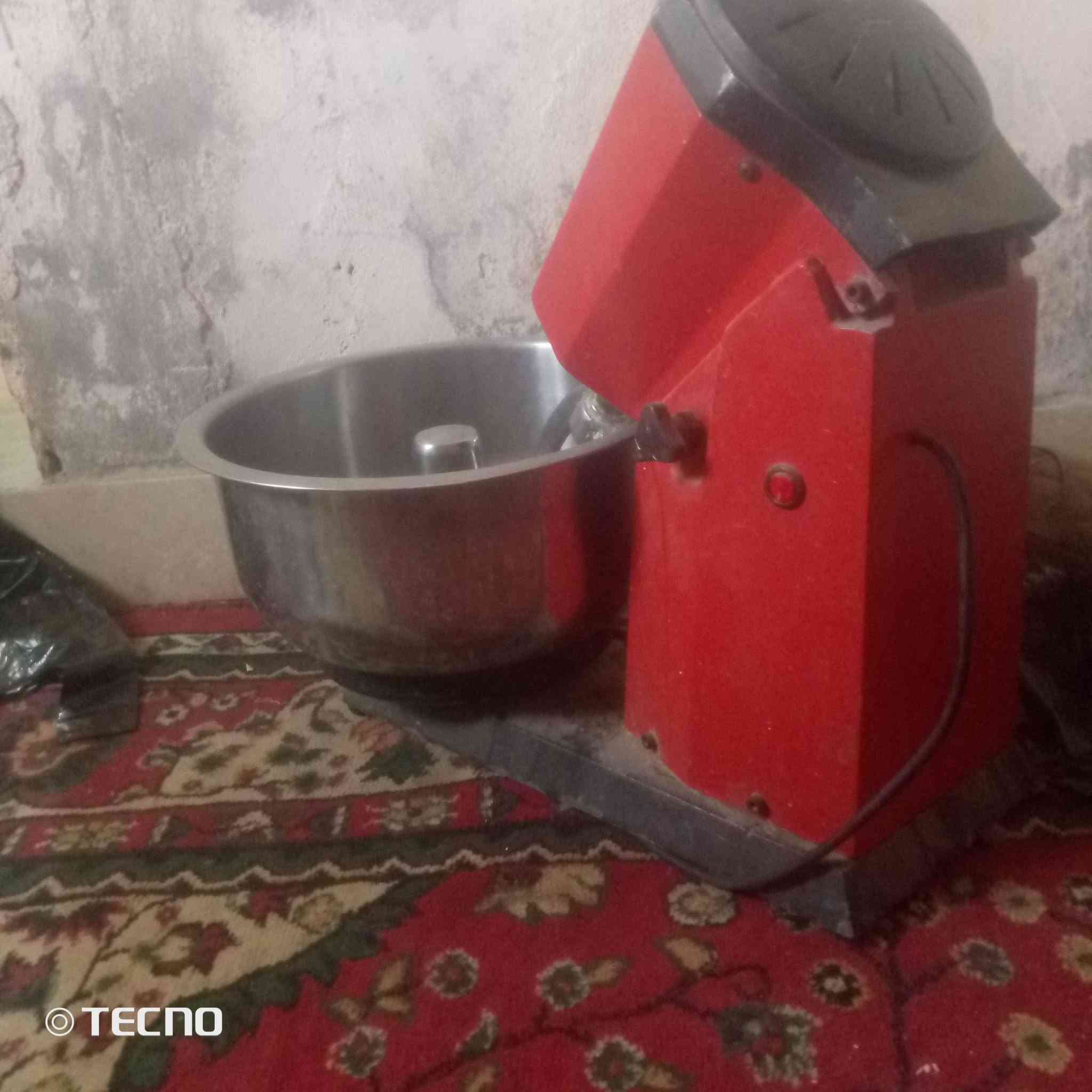 عجانة اصلية الباب الاول استخدام قليل جدا شرط الفحص
السعر 100الف
***********واتساب
توصيل موجود على المشتري
