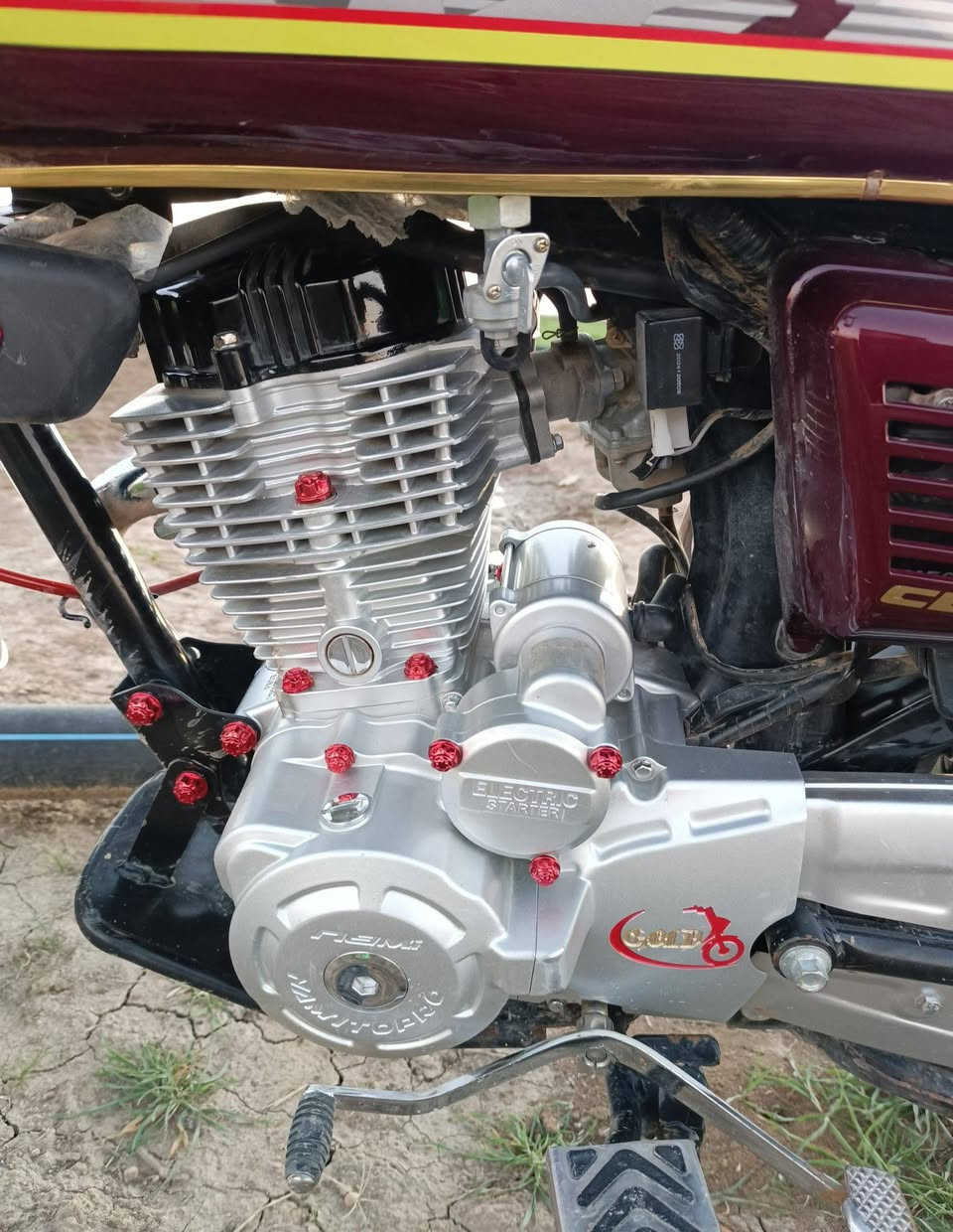 السلام عليكم /// دراجه موديل 2025 محرك 200  للبيع السعر750 ✋مكان كركوك قضاء الحويجه اتصال *********** بيع مستعجل
