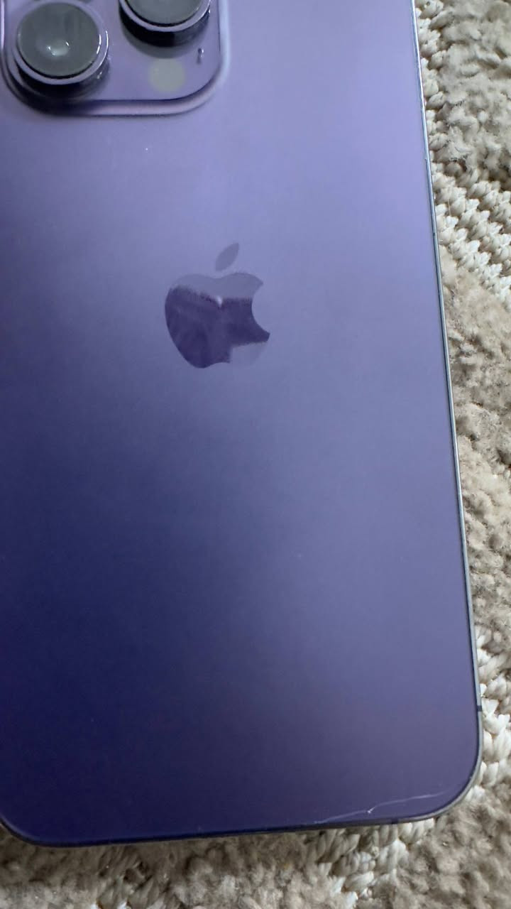 ايفون 14 برو ماكس جهاز نضيف فقط شخط ب بضهر ذاكره 256 بطاريه 86 ماستر AAA كارتونه ملحقات كامله ويا مكاني بغداد رقم ***********السعر 850
