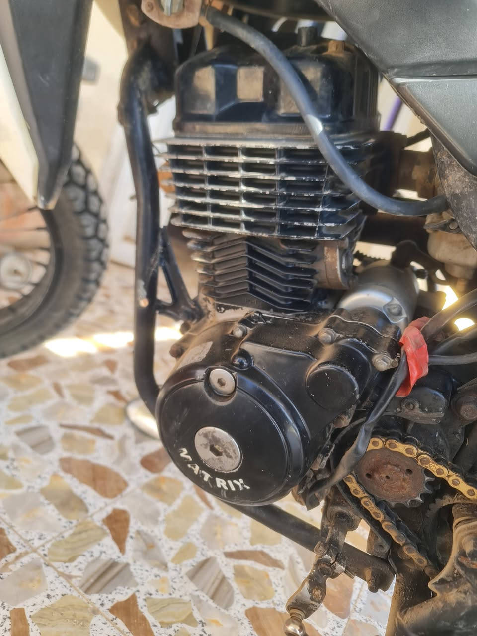 قفاز ماتركس للبيع موديل 2021 الدراجة اوراق اصولي مكينة بلادية بلجيس ما ممدودة عليها صبانة الدراجة تخم تاير بلباكيت للاستفسار *********** للعلم ما متواجد علفيس
