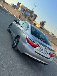 للبيع فقط TOYOTA CAMRY LE 2017 كشن كهرباء داخل لونين كامرة خلفية شاشة ...