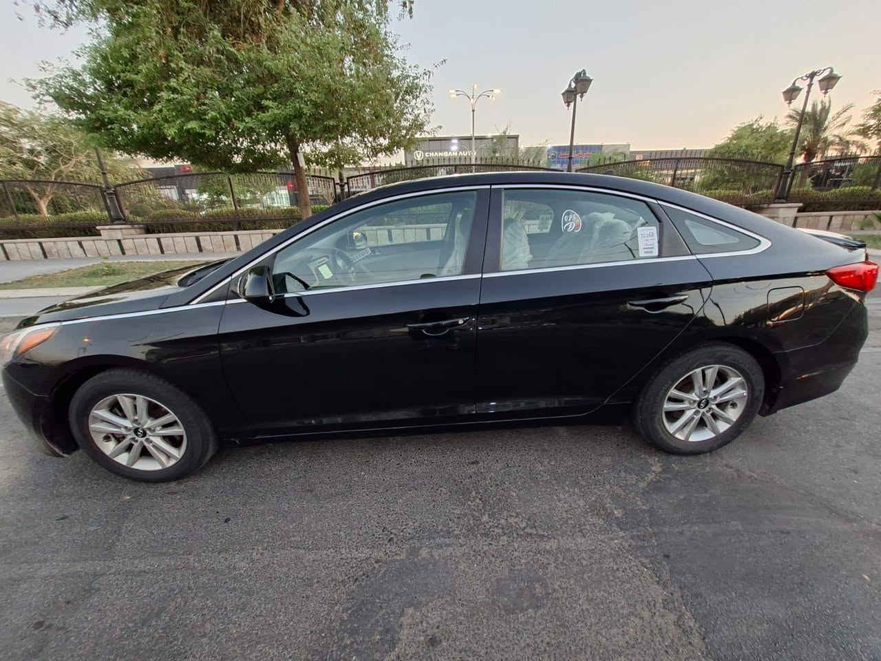 بسم الله الرحمن الرحيم
سلام عليكم
سوناتا 16 أمريكي 

سياره 3 قطع جاملغين وبنيد السياره
مكينة 2400 GDi تجفيت جديد على أيدي استندر 
السياره رقم أسليمانية سنويه جديد
 
 مواصفات حلوه 
شاشة ابلادي 
كامره 
انضمة قياده وباقي المواصفات معروفة
ماعتقد اكو هيج سعر 
ملاحظة السياره بحاله جيدة  وبااسمي تريد تحويل تريد وكاله
ونضيفه وأحله من الصور بهواي 
مستعجل على البيعة 
للستفسار ***********
 موجود بي واتساب  مكان السيارة بغداد الكرخ
