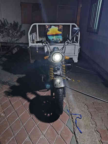 سلام عليكم مويل17سعر مليون/وبيها مجال العنوان بصره حيانيه/***********
