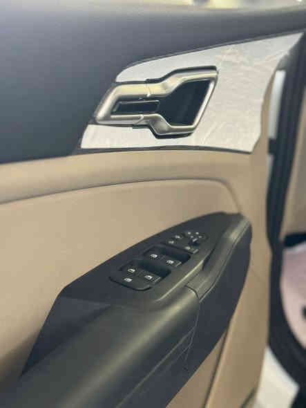 🔷معرض الملك لتجارة السيارات الحديثة🔷

             🔥كيا سبورتج موديل2022 🔥

🔹الموصفات 
🔹ماشيه 2000
🔹السياره خاصعه لضمان الشركة 
🔹داخل حمصي 
🔹رقم بغداد الجديد
🔹سويج 
🔹حساس امامي 
🔹شاشه متصله 
🔹حساس خلفي 
🔹كامره خلفيه 
🔹ويل كب حجم ١٩ 
🔹داخل حمصي 
🔹هندبريك بصمة 
🔹شاشه متصله 
🔹تحكمات ستيرن 
🔹٣ وضعيات قياده 
🔹السياره خاضعه لضمان الشركة 

          🔥علما يوجد بيع وشراء ومراوس جميع السيارت🔥

للستفسار اكثر زياره الموقع بغداد النهضه فرع الثآلث فرع المصرف 

او الاتصال عله الارقام 

***********
***********
