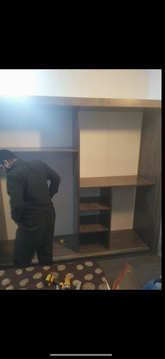 غرفة نوم تركية ٥ قطع للبيع سعرها ٢٠٠ الف 
العنوان چوار چرا _ كنسورة_  داخل السوق
للاستفسار خاص او واتساب ***********
