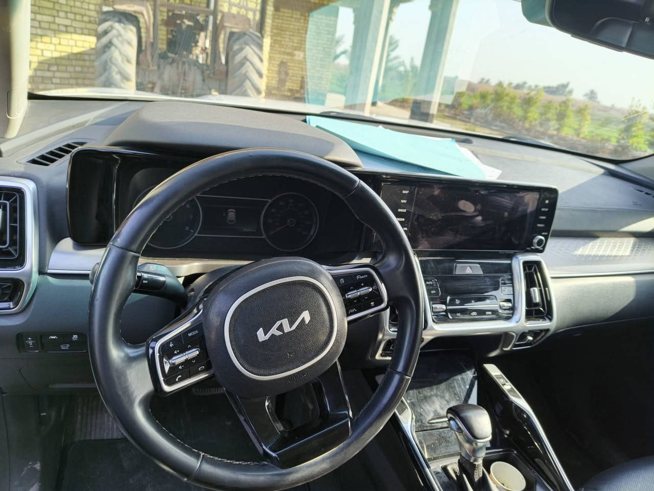 سورنتو موديل ٢٠٢٢بغداد مكينه اربعه تيربو مكان بغداد فول مواصفات رقم الشاصي موجود0
مكان بغداد اتصال ***********
