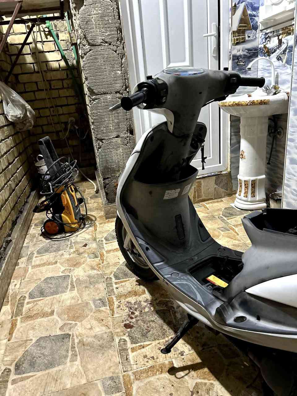 ماكس منغولي ٢٠٠٧ بلاد ختم واحد ٤٩ كفرات الاصليه نفس الختم موجودات ضامهن وصل معرض الحمداني بيها كفاله شغاله كلها نكره سلف باي وقت تريد معدلها وصل عدي ١١٠ شلعه تشك الكاع ب٧٥٠ بيها مجال حك الجيه المجال شي بسيط كربلاء شارع الدره *********** 
ختم ذيل.
ختم ركبه.
ختم صدر
ختم كاعيه
ختم مكينه
ختم جنطه.
ختم كفرات كله رقم واحد
