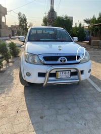 هايلوكس • ٢٠١٠ • فور ويل توماتيك