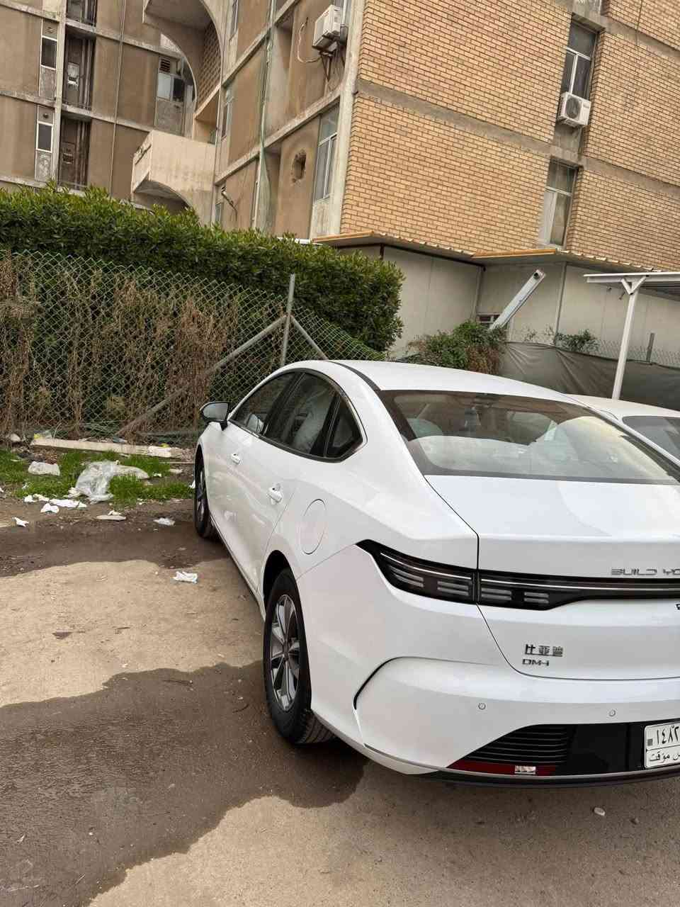 السلام عليكم بي وايدي ٢٥ بيهه شبر بارد رقم بغداد سكن بغداد ماشي ٥الف سعر ١٧مليون وبيهه مجال شي بصيط ***********
