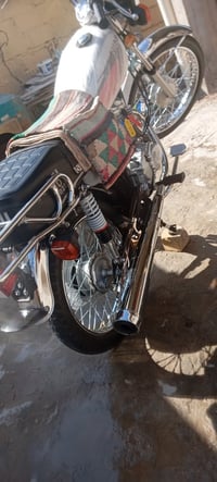 موديل 25 • أوراق • مكينة برغي