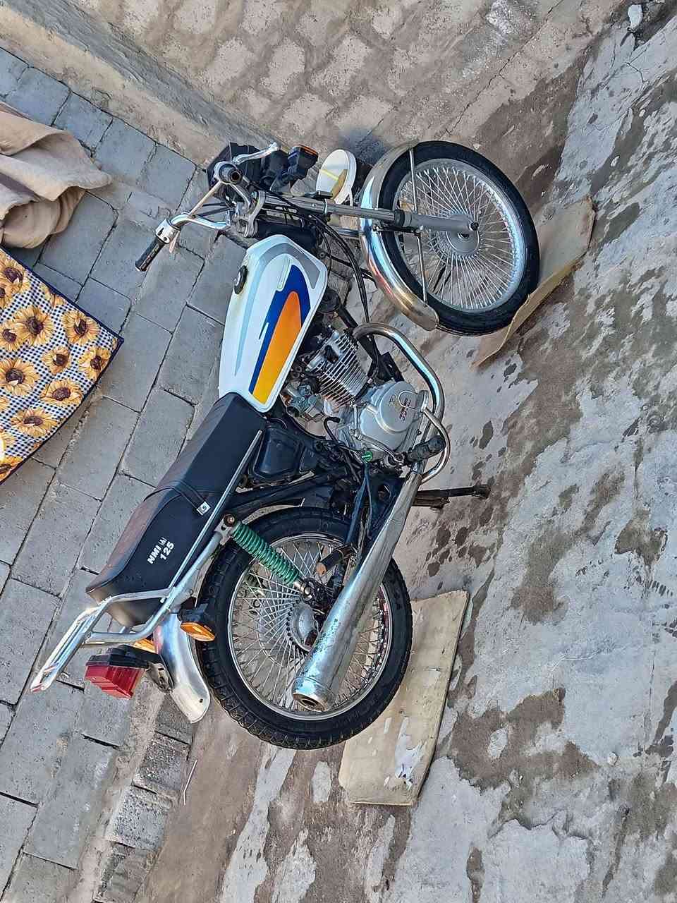 دراجه 2018
اوراق دراجه ما بيها شي شغاله وجاهزه
السعر 400 وبيها مجال مكانها ابو صخير النجف
***********
