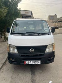 نيسان يورفان • ٢٠٠٩ • بدون صبغ