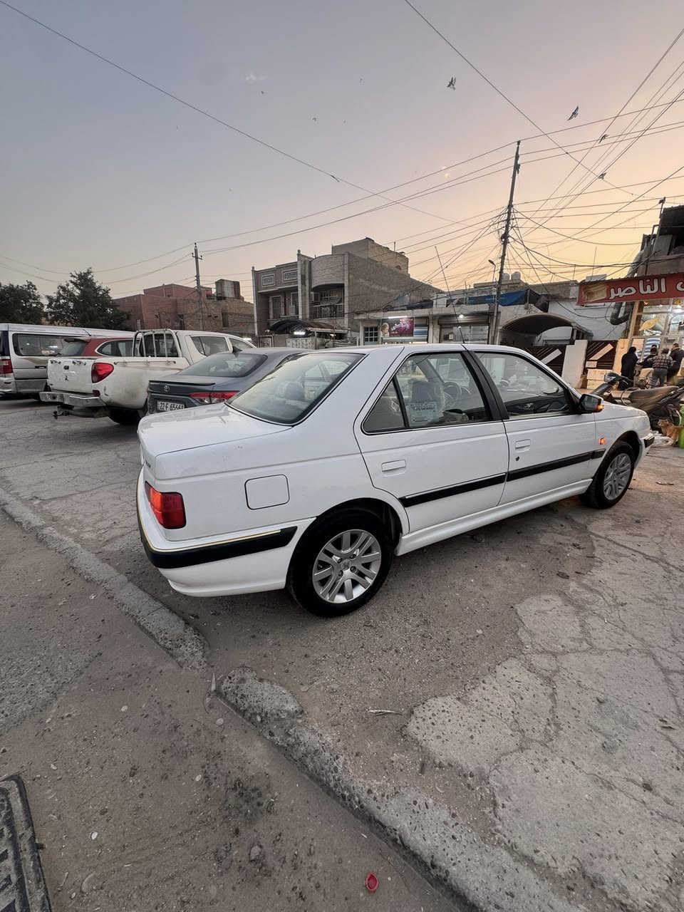 بيجو بارص موديل ١٨ السياره جاهزه لاخير بدون اي نقص ترايها مال زيرو سياره نضيفه بيها صبغ شي قليل جدا با جمالغ الخلفي سعرها ٦٧ 
***********
