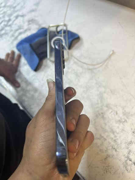 سلام عليكم آيفون 13 برو ماكس ذاكره 256جهاز مكفول من كلشي كارتون مالته ضمان تأخذ الجهاز ايشي مبدل يرجع وتر بروف كفاله من كلشي ***********عنوان بغداد  الكراده السعر 800 وبي مجال
