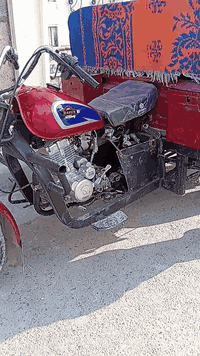 سلام عليكم ستوته لبيع سعرهه تسع ميه وبههه مجال كفله من محرك واكسن جديد علوني بغداد سبع قصور  الرقم الهاتف*********** متوفر واتساب بس والخاص فيس متوفر
