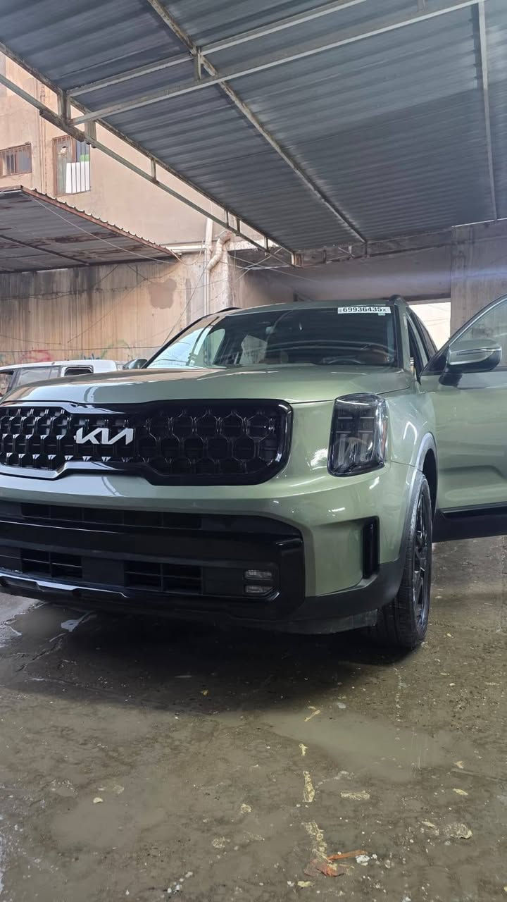 للبيع  🔥

Kia Telluride  ex xline موديل 2024 فول الفول 
لون مميز شمباني او ذهبي متغير 
الموقع: بغداد – البلديات 

💰 السعر:30 الف قابل للتفاوض البسيط للجادين فقط

📞 ***********

المواصفات 

✔ محرك 3.8 V6 – كير 8 سرعات
✔ ويل 20
✔ 4 وضعيات قيادة

✔ مقاعد جلد كهرباء (تدفئة + تبريد) لون مشمشي 
✔ مقاعد خلفية VIP منفصلة
✔ تبريد خلفي + مناخ منفصل
✔ شحن لاسلكي
‏✔ Apple CarPlay
✔ تحكمات ستيرن + USB

✔ نظام صوت هارمن كاردن
✔ شاشة وسط كبيرة + شاشة عدادات ديجيتال

✔ رادار أمامي تفاعلي
✔ رادارات 360 درجة
✔ نظام المحافظة على المسار
✔ نظام النقطة العمياء
✔ حساسات خلفية
✔ تنبيه اهتزاز الستيرن مع الرادار
‏✔ Auto Hold
✔ سايد بريك إلكتروني
✔ حماية فتح الباب عند مرور سيارة
✔ لايت 4 عدسات أوتو
✔ صندوق كهربائي شفط
✔ أوامر صوتية
رقم مميز حلو 
حادث بسيط – صور الحادث مرفقه
