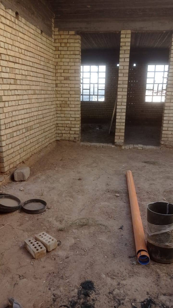 يا الله السلام عليكم مكلف في النشر يوجد قطعة ارض المساحة 3600 متر+ شاطية 400متر + بيت مساحة 210متر بناء طابوگ هيكل كامل بس البيتونة تحتاج سقف الواجهةالارض 21 متر النزال 250 متر  نهاية الگاع 14 متر 
سند 17 العنوان قريب على جسر الفرنسي في قرية  العوادل جهة نهر ديالى ظهر الگاع على نهر ديالى السعر 150 و بيها مجال قليل''الخاص مغلق
 الاستفسار أتصل  على هذا الرقم***********
