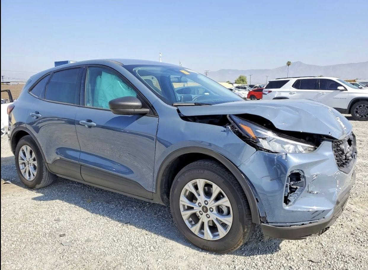 اعلان مزاد 💥💥💥
بيع مباشر 4,300 $$
تاريخ المزاد : 2026/6/17
 نوع السيارة: 2025 FORD ESCAPE ACTIVE
 #يمكن_إدخالها_بكتاب_ذوي #الشهداء
#او_شحنها #إلى_الأمارات
#إقليم_كردستان 
#العقبة
#ام_قصر
📍 العنوان : الموصل حي الوحده الشارع العام قرب دائرة اللجان الطبية 
📞 : ***********
📞 : *********** + واتساب 
#مزاد_الامين_للسيارات_الامريكية_
