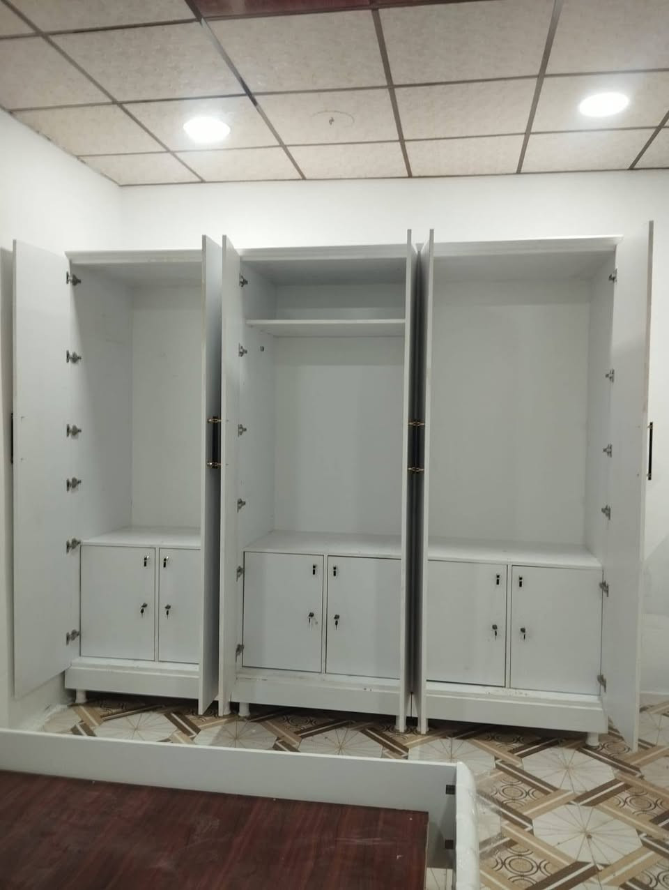 🔹نوستنی MDFدەستکرد بۆماڵی بەڕێزێک
🔹بەجوانترین وباشترین مەودای تورکی 
🔹بەکەمترین نرخ لەبازاردا دروست دەکرێت
🔹کفری جووت سایدی ئەنفالەکە 
🔹 ***********
