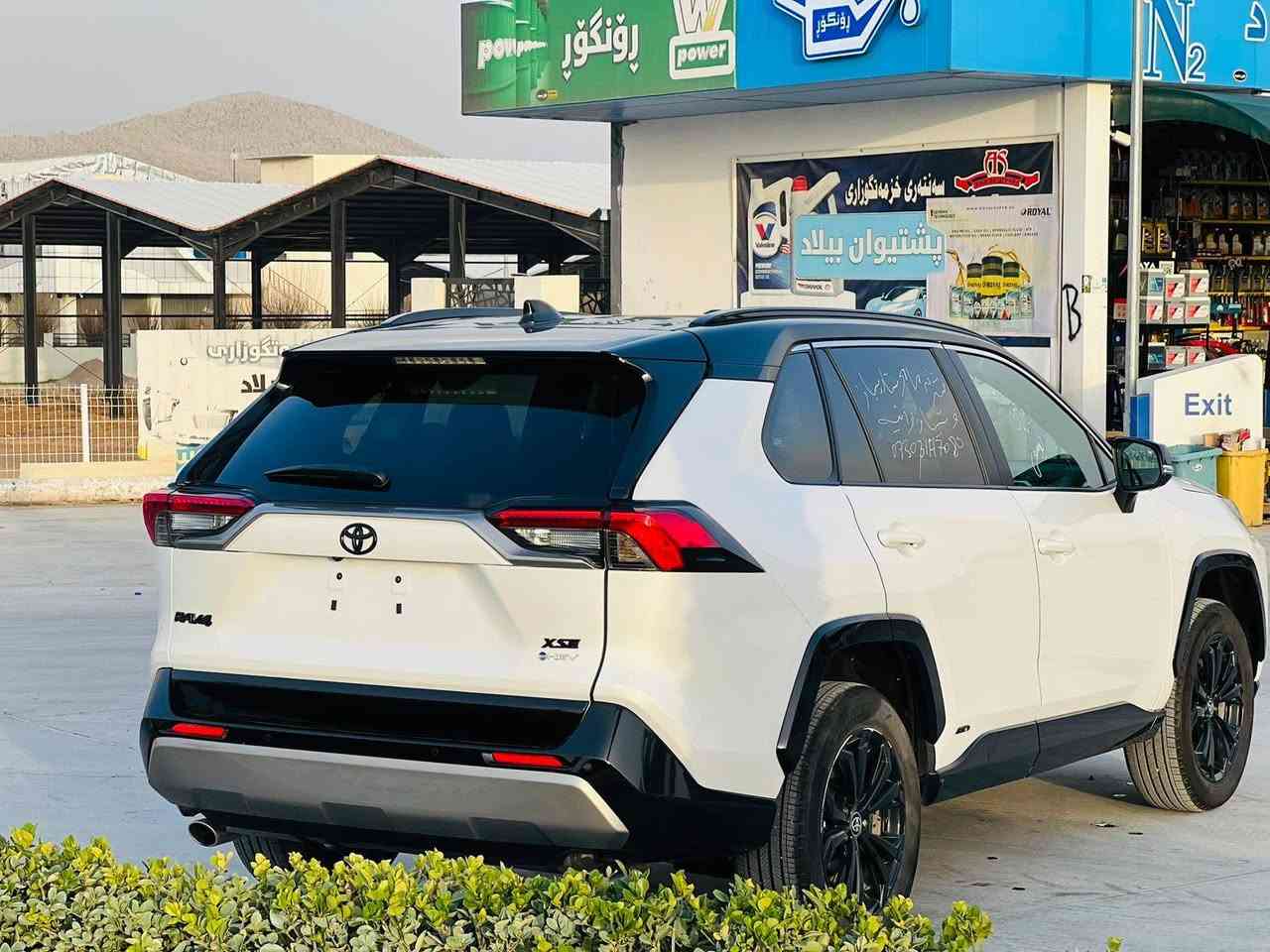 راف4 موديل 2025 XSE AWD هايبرد
ماشي 8 الف فقط
فقط بونيد صبغ 
يترقم/ اربيل 
مكانها رانية              4T3E6RFV6SU185827  
سعر 273 
***********
