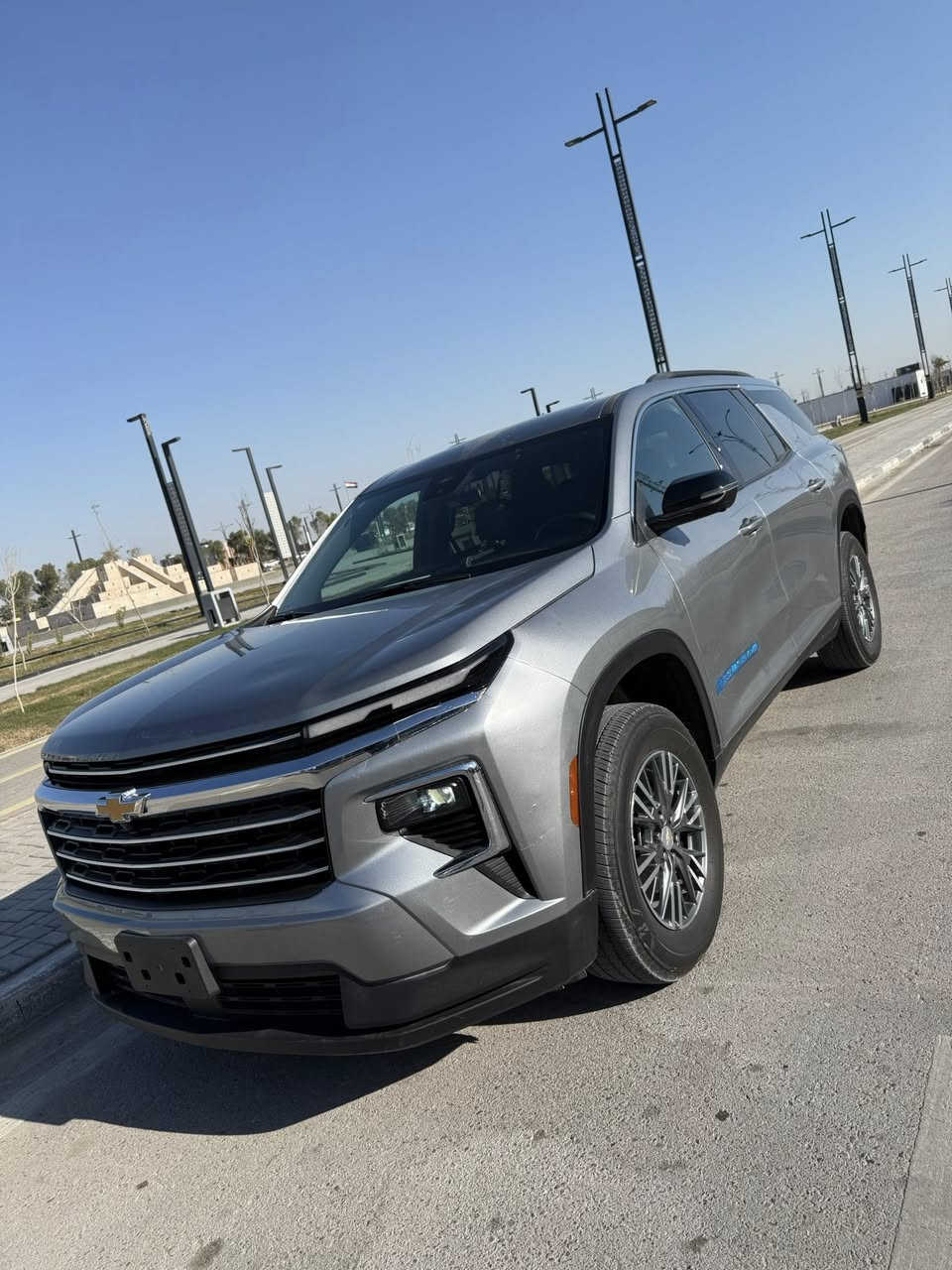 شوفرليت ترافرسLT2024
حادثها موضح بالصوره 
ماشيه 17الف قابل للزياده
مواصفات 
محرك ..2.5 تريبو ينطي320 h
7راكب 
مواصفات معروفة ..
كشنات منفصل 
نظام تثبيت السرعة
أبل كار بلاي
كاميرا 
مراقبة النقطة العمياء
بلوتوث
مقاعد مُدفأة
الدخول بدون مفتاح
باب خلفي كهربائي
مقاعد كهربائية
التشغيل عن بعد
نظام الصوت Bose
وهواي مواصفات 
حره بدون رقم تترقم كل المحافظات عده القليم
السعر 325
الهاتف

‭***********
