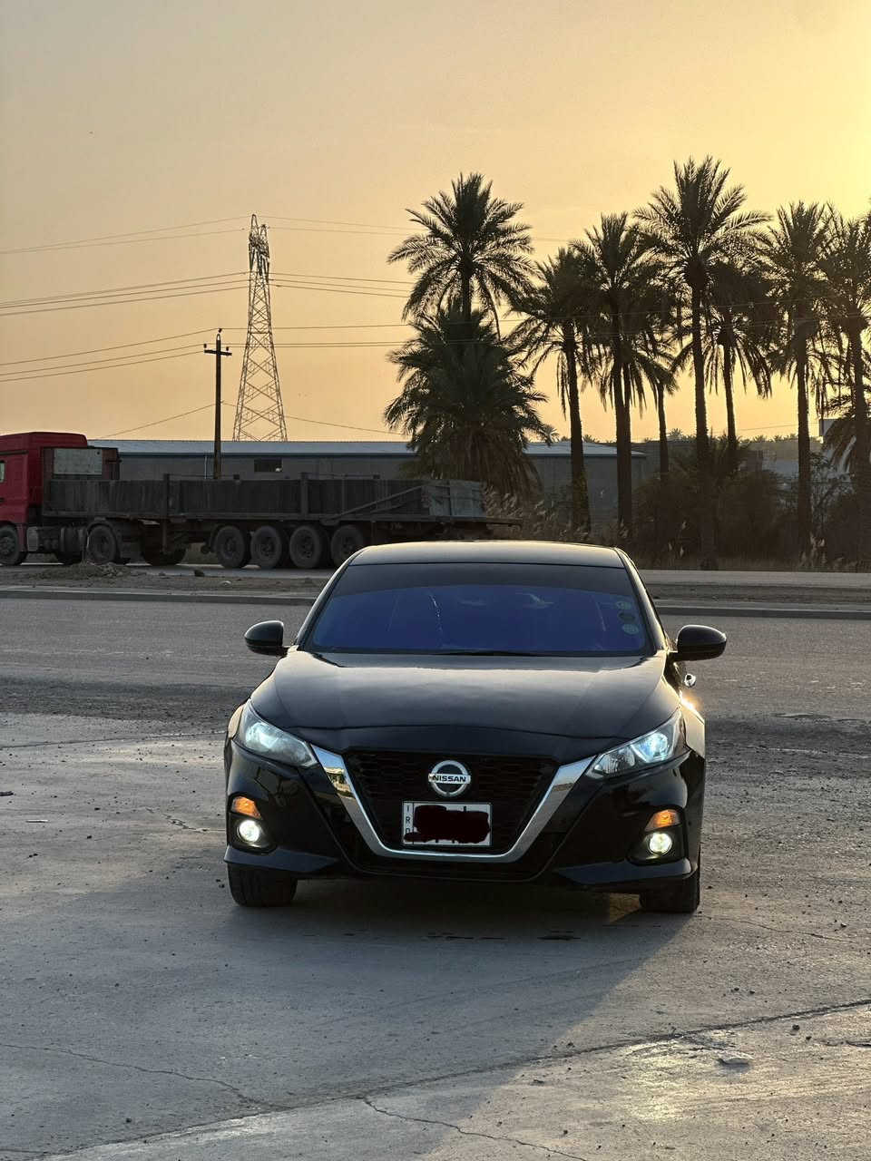 السلام عليكم مكلف بالنشر اخوان
نيسان التيما 2021 فئه S  للبيع او المراوس 
حادثها جاملغ وبنيد بدون شاصي او لغد وبيها بابين شخط وصبغتهن موجود فديو قبل صبغ 
_بصمه
_تشغيل عن بعد 
_كشن كهرباء
_شاشه جبيره 
_هيتر بلمرايات 
_تحكمات ستيرن +قياده ذاتيه
_ رقم بغداد سنويه وهزه وارقام جديد بأسمي 

_السياره عليها ادامه كامله بلكات ناوزلات فيتبم حجر بيئه ادامه كامله + منظومه زنون كامله جديد كلهن اصلي وكاله

 _مابيها اي نقص جاهزه تخم تاير صدر جديد + كير مكفول + مكينه 
 
_السعر ١٥٥ وبيها مجال مكاني ديالى الخالص
‎*********** واتساب 
***********
