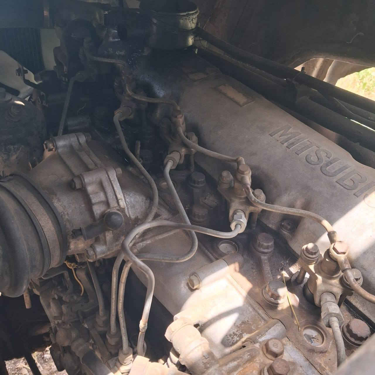 كنتر فوزه قمار هينو ٤طن محرك ٦مستوبيش بي بخار رقم منفيس بغداد ابيع بدون تحويل اتكفل سرقه وعشاير السعر ٤٠ ورقه بي مجال السياره شغاله مكان ديالى الخالص اتصل على الرقم ***********وتدللون
