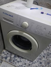 غساله 7 كيلو تشتغل وتفصل اعتقد بيها عطل بسيط قيم واخذها 07808558612