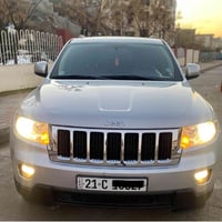 جيب لاريدو • ٢٠١١ • ٦ سلندر