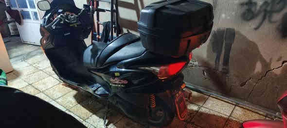 سلام عليكم دراجه فورزه 0.9 كريستال  للبيع 3تحويلات 7نمر دراجه نضيفه مثل ما موضحه باصوره  رقمي ***********
