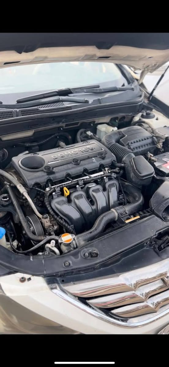 السلام عليكم سيارة سوناتا موديل 2011 خليجي بيها قطعه تبديل بدون دواخل جاملغ أمامي رقم بغداد بسمي تحويل ثاني يوم الاستفسار على خط ***********
