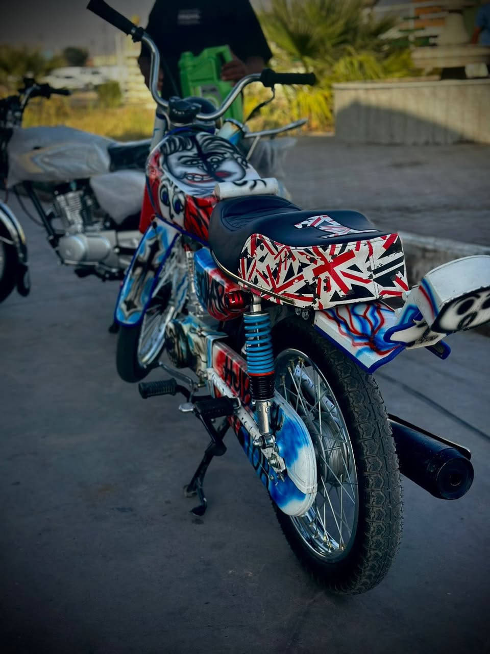 الحلال للبيع  تيربو تعميره 25 موشم كامل شرط حراري لا ينگشط ولا يروح الصبغ ماله نشاط ومعدل مخيف شرط ع رابع تعلگ دراجه جديده بمعنى الكلمه ويالتها ميل لا عوج ولا كسر سيامه تواير جدد دراجه جديده بمعنى الكلمه سعرها مناسب كلش شراي تعال خاص او اتصل ***********
