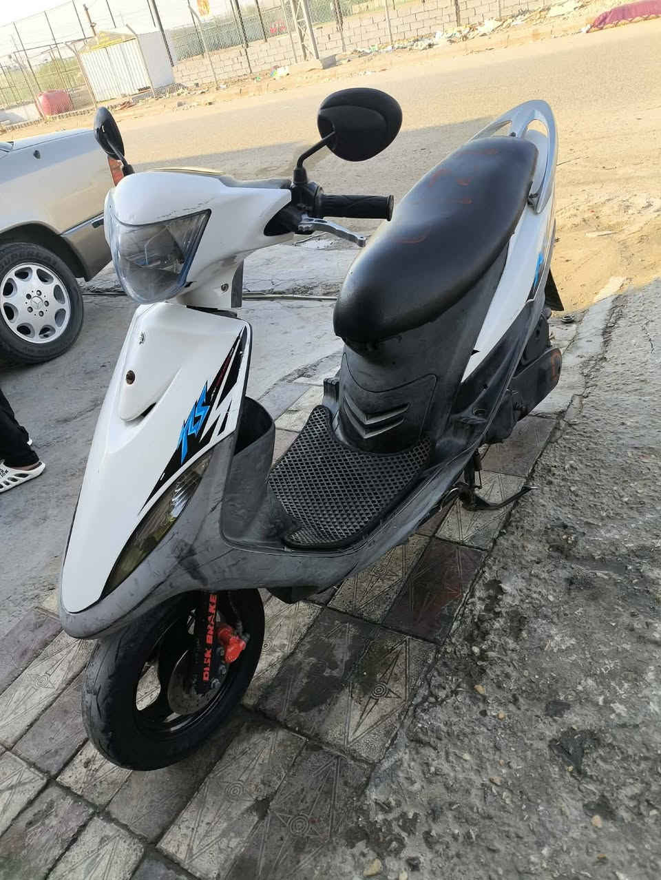 للبيع صالها شهرين نازلة رمبه كفاله من لبرغي ملاح فول معدل ونهضه ودراجه اجدد من صور سعرها مليون و5٠ وبيها مجال❤️


**إذا كنت صاحب هذا الإعلان وتريد حذفه لأي سبب، رجاءا أرسل رسالة إلى الدعم الفني**