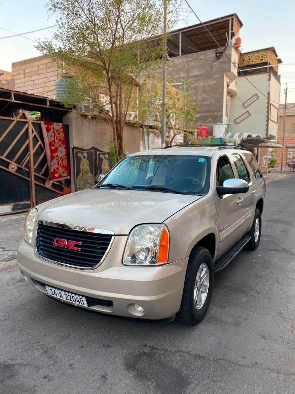 السلام عليكم احبتي الكرام يوكن موديل2007تسجيل جديد رقم بصرة خليجيه. كفاله  من الحادث فقط قطعتين صبغ شرط الفحص 
كير محرك حداديه. كله جديد دواخل تخم تاير تبريد. ترايك وين تريد حاضر  سعر البيع 152 $$لشراي يتصل على الرقم ***********
 الشراي يتصل واني حاضر.
