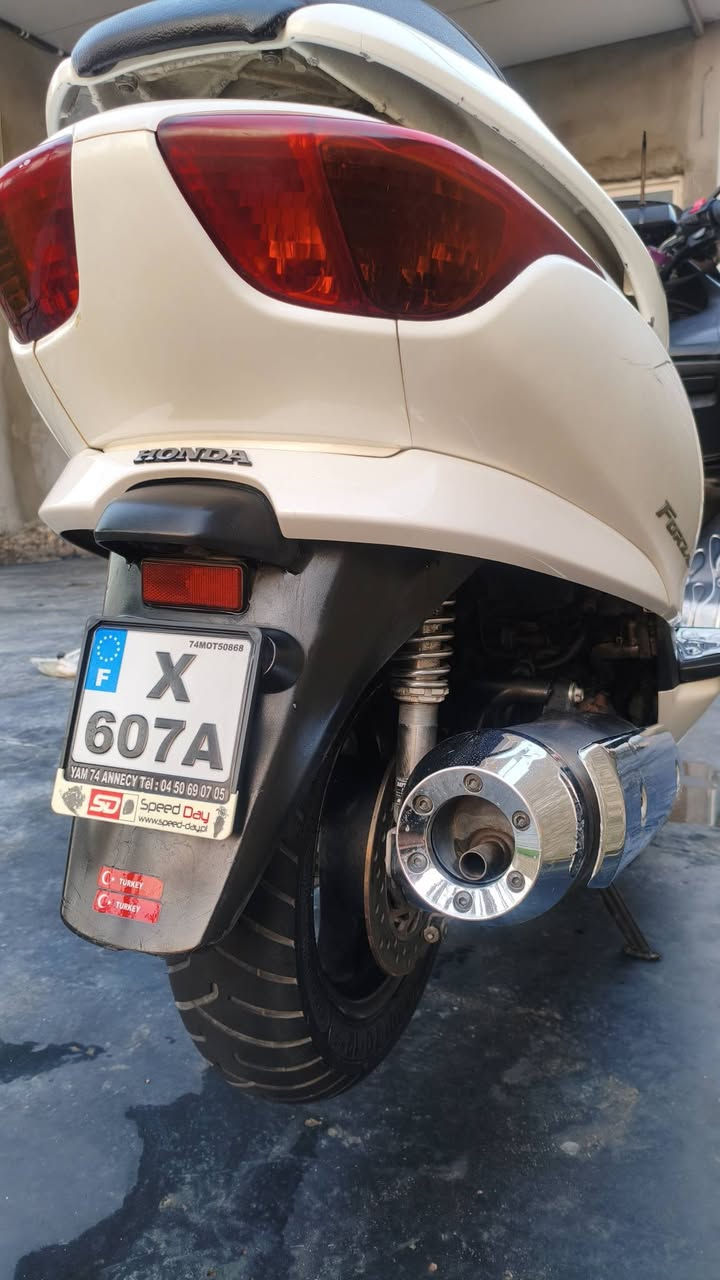 ٠٨ للبيع
كامله مكمله 
*********** واتساب
