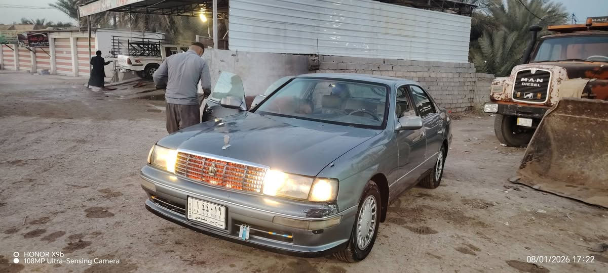 السلام عليكم سياره للبيع موديل 95 مكفوله من الصبغ والضربه مكينه نظيفه بشرط مكينة مكفولة العنوان ديالى بعقوبة بشرط التحويل السعر 42 وبيها مجال  ***********
