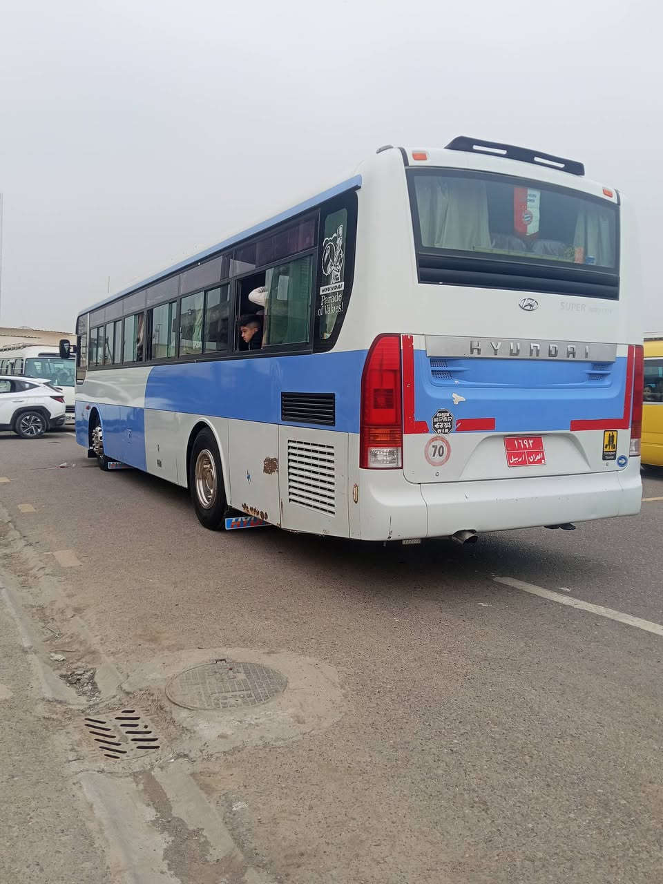 سلام عليكم للبيع هونداي 14اصل بس بل سنويه 2008ااسياره جاهز بس المكينه بيهه بخار كشن متحرك سياره بلاد بدون صبغ ولا دكت جاكوج السياره بسم شركه بس وكله اسويلك واي ستفسار علاه هاثه الرقم *********** العنوان بغداد السعر 160وبيهه مجال
