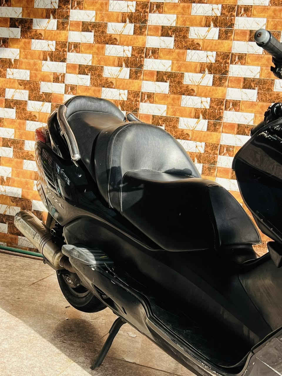 سلام عليكم ، فورزا 08 سعر 850 وبيها مجال مكاني بصرة قرنه ، استفسار اتصل :***********
