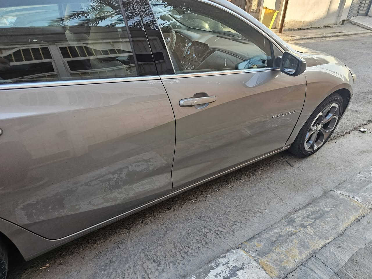 السلام عليكم ماليبو ٢٠٢٢ معوقين للبيع مواصفات LT
السعر ١٠٥٠٠$
***********
