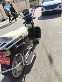 هارلي لبيع موديل 24 نوع الماسه بطاريات عشره يقرن ونص كهربائيات كلها شغ...