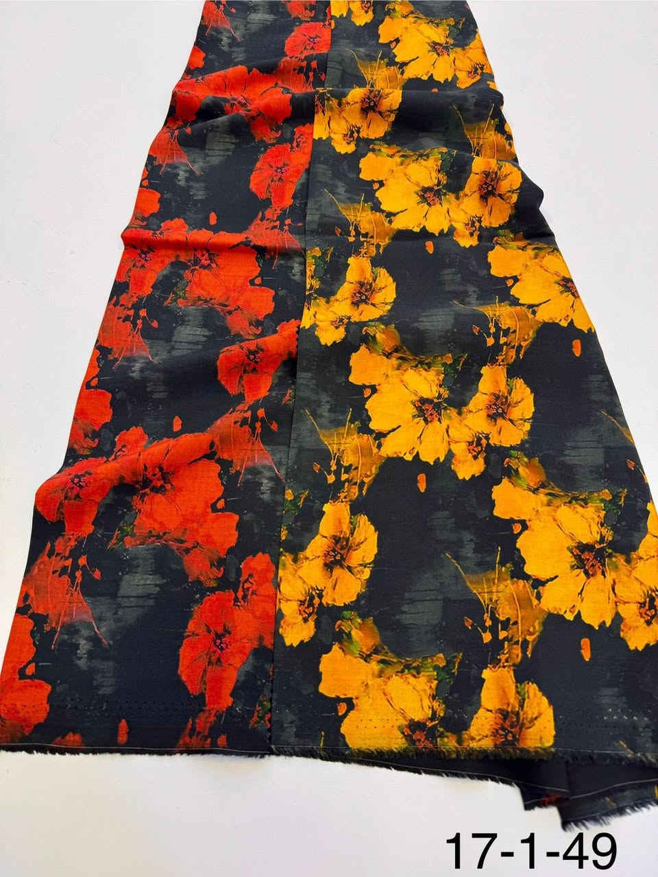 مايباغ كشمير بريطاني 
جمله فقط 
توصيل لكل العراق 
***********
